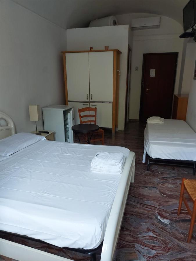 Vatican Rooms Guest House Rom Exterior foto